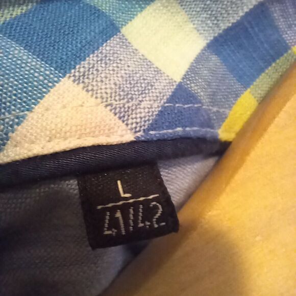 Via Uomo Button Front Shirt-Large-Reversible Cuffs-Roll Tab Sleeve-Contrast Trim - Picture 11 of 12